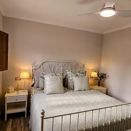 Angeles Tatil Evi *