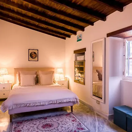 Angeles Tatil Evi *