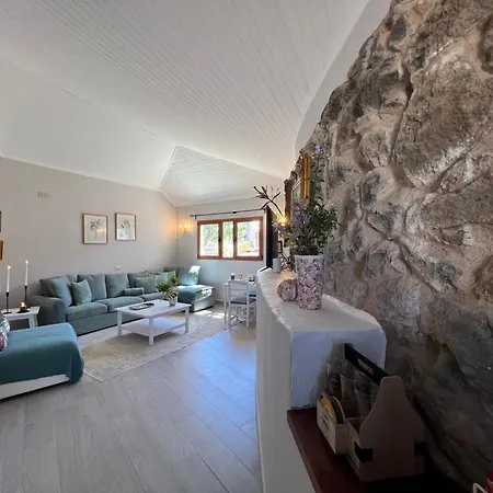 Angeles Tatil Evi *