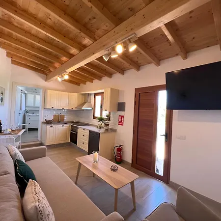 Angeles Tatil Evi *